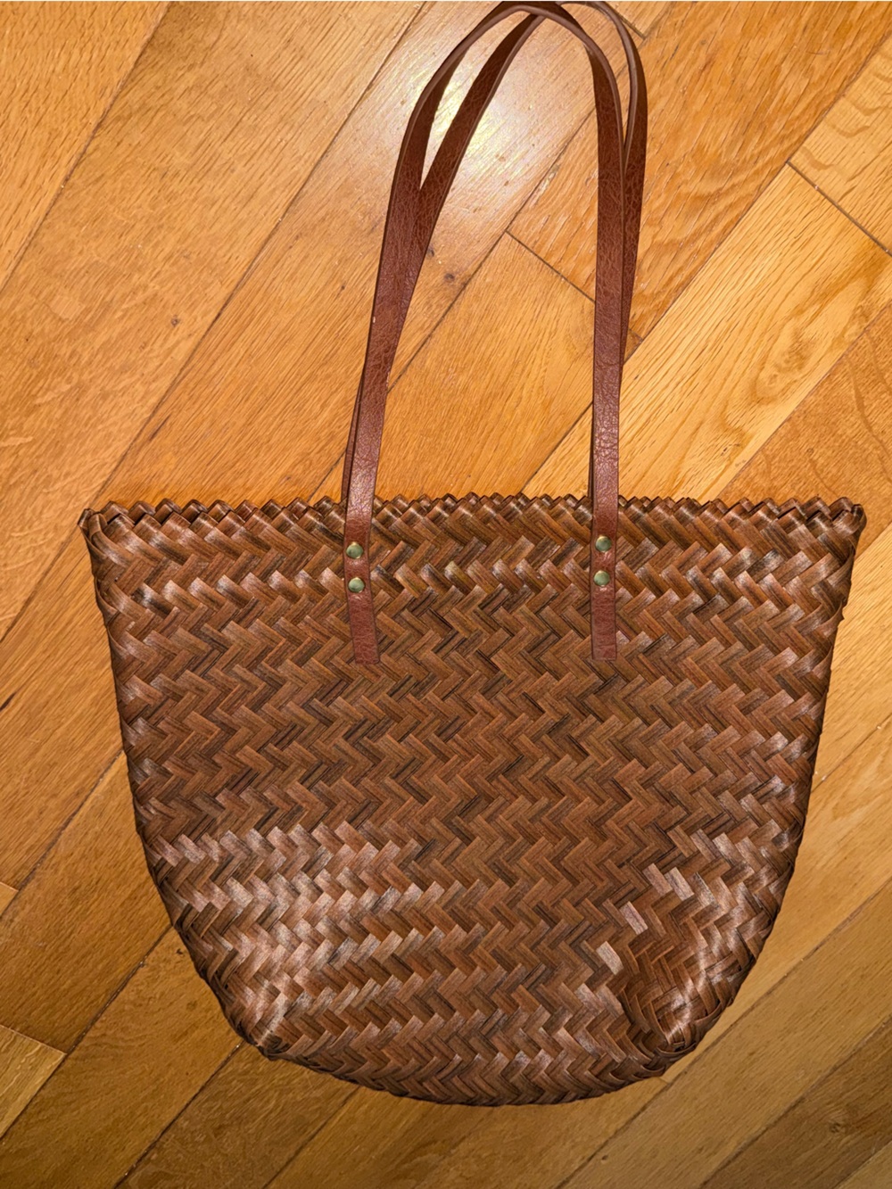 Woven Brown Tote Bag - Picture 3 of 4